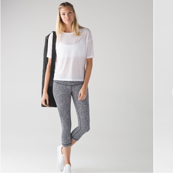 lululemon Wunder Under Crop III Scatter Star Arctic Grey Black - Picture 14 of 14